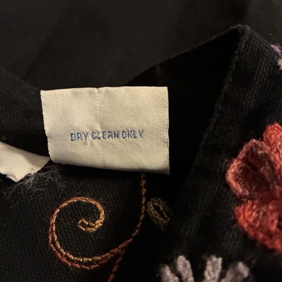 Women’s BFA Classics Embroidered Black Jacket. Floral Designs In Multicolor XL - Picture 7 of 15